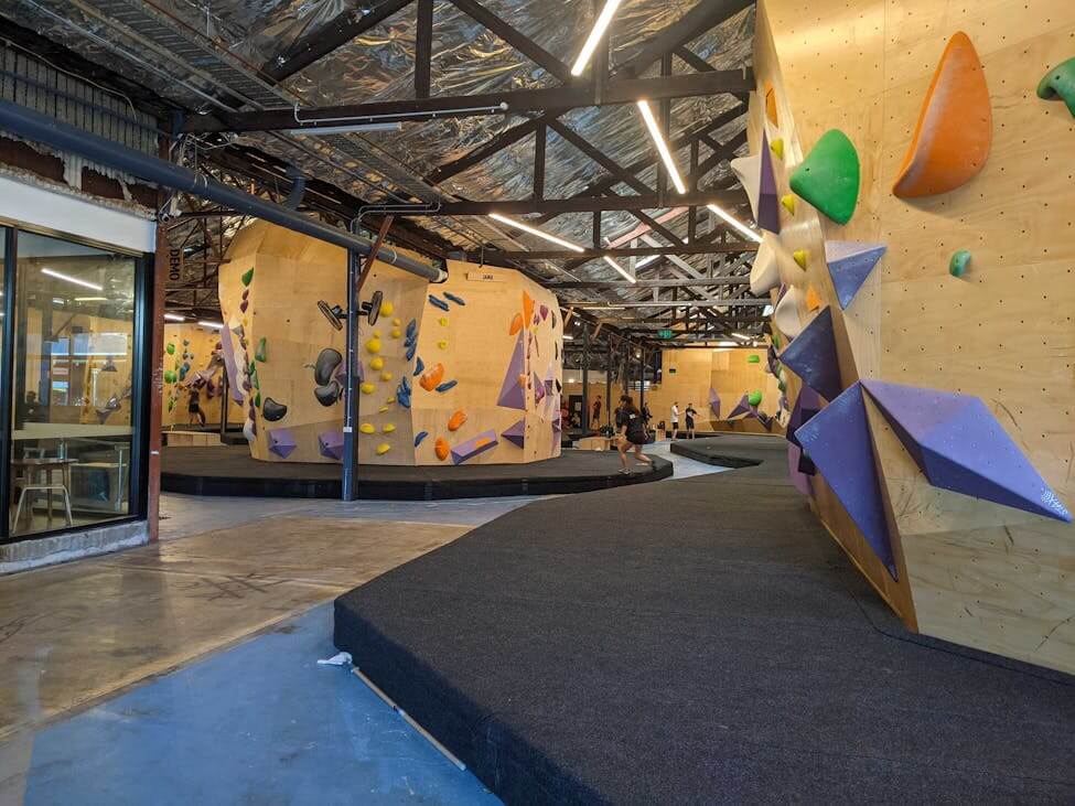 Bouldering West End Urban Climb