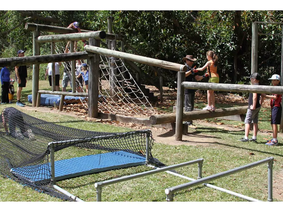 stunt-park-with-children-67a2debbbeeb3