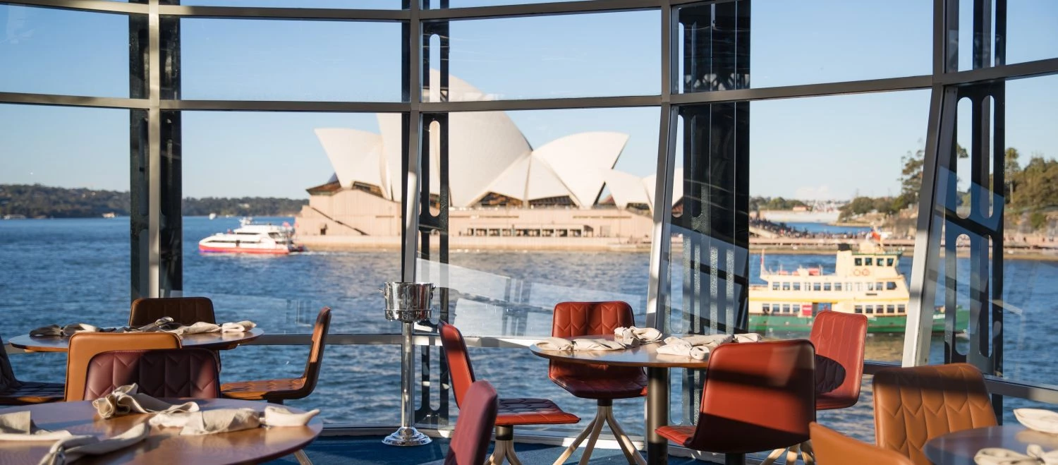 Waterside-Dining-Sydney-Quay_Restaurant_Circular_Quay