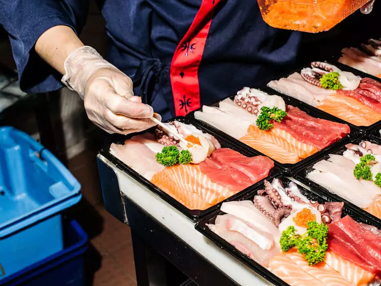 sydney-fish-market-sushi